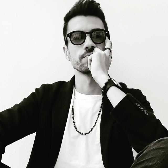 Nicola's Profile Picture